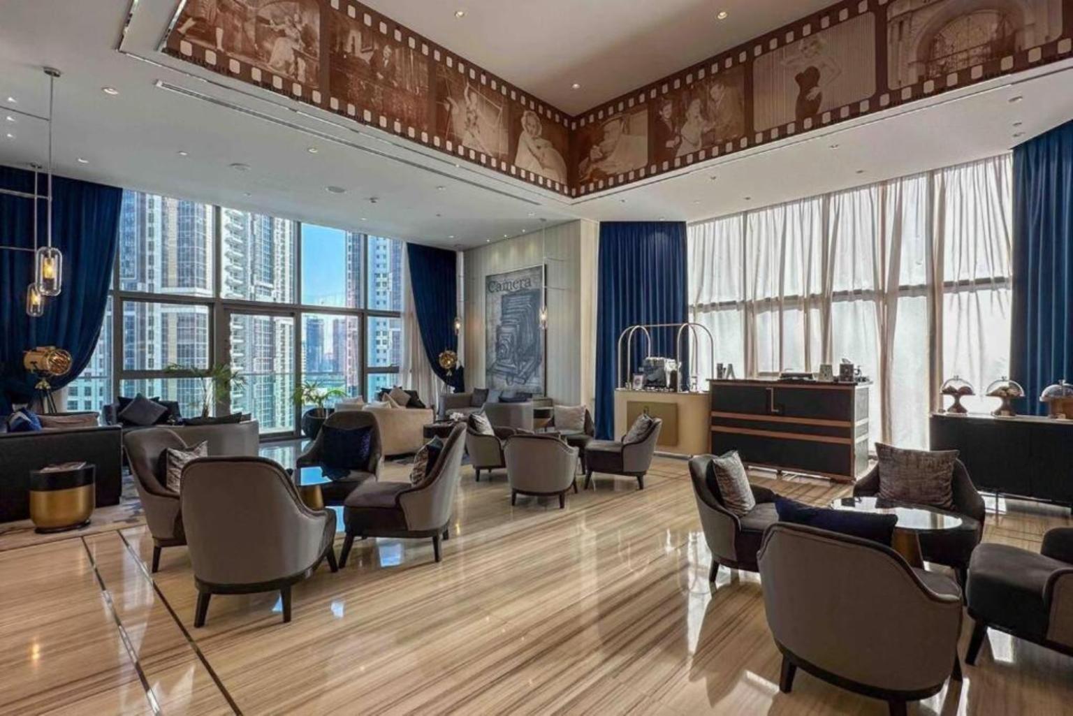 5 Star Living Infinity Pool With Burj Khalifa View Apartment *