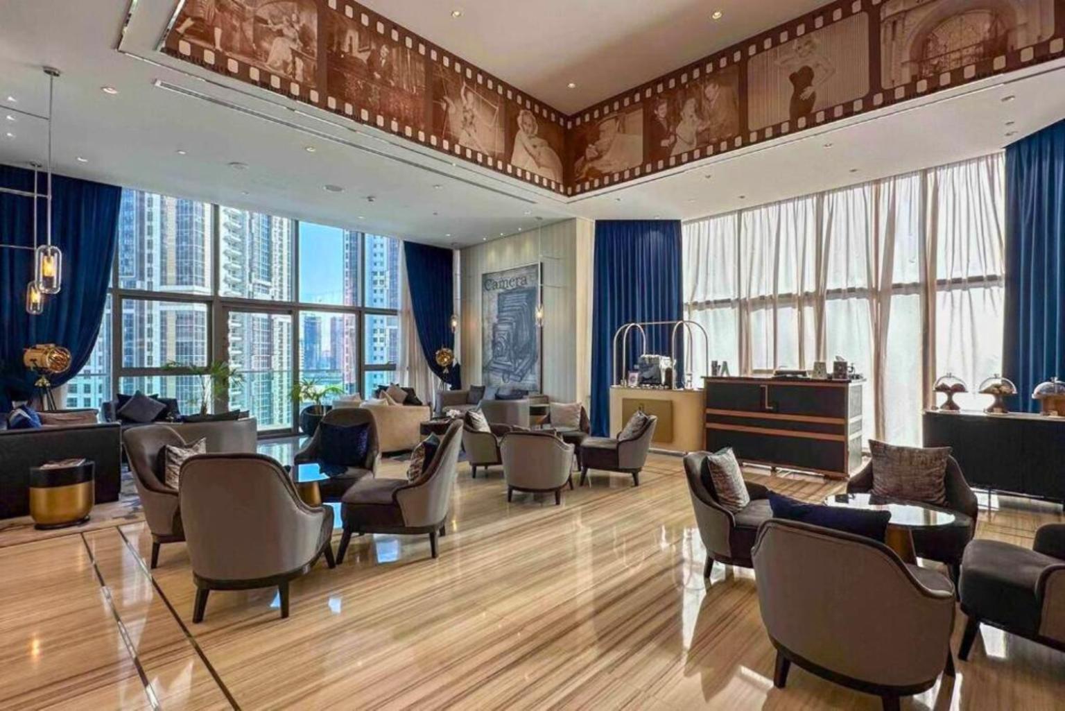 5 Star Living Infinity Pool With Burj Khalifa View Apartment Dubai